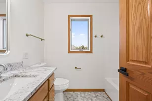 7716 7th St N, Oakdale, MN 55128 - Photo 16