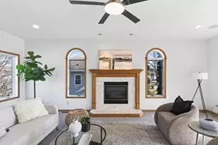 7716 7th St N, Oakdale, MN 55128 - Photo 8