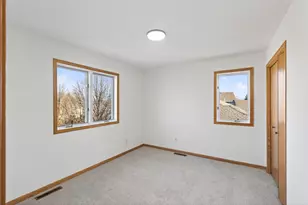 7716 7th St N, Oakdale, MN 55128 - Photo 18