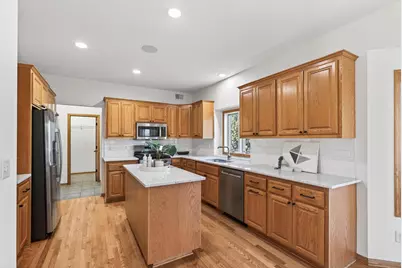 7716 7th Street N, Oakdale, MN 55128 - Photo 12