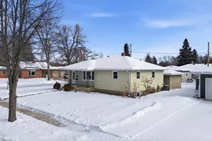 2204 7th St S, Moorhead, MN 56560 - Photo 30