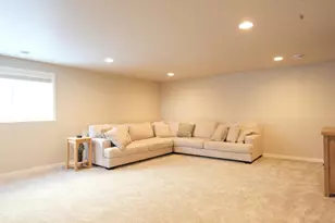 7330 26th St S, Fargo, ND 58104 - Photo 10