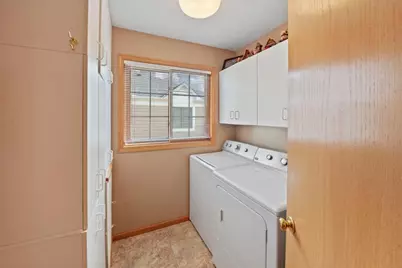 6800 Fremont Lane, Woodbury, MN 55125 - Photo 20