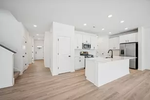 1139 151st St, Rosemount, MN 55068 - Photo 6