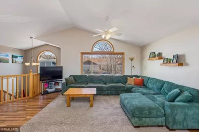 212 Pine Street, Cannon Falls, MN 55009 - Photo 4