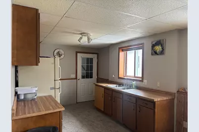 907 Pine Street, Hastings, MN 55033 - Photo 14