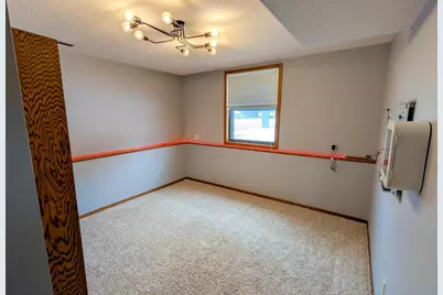 1918 Bayview Drive, Albert Lea, MN 56007 - Photo 24