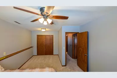 1918 Bayview Drive, Albert Lea, MN 56007 - Photo 22