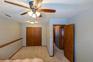 1918 Bayview Dr, Albert Lea, MN 56007 - Photo 22