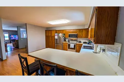 1918 Bayview Drive, Albert Lea, MN 56007 - Photo 4