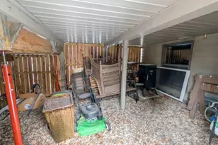 1918 Bayview Dr, Albert Lea, MN 56007 - Photo 26