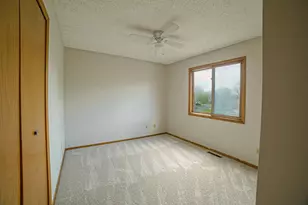 6700 Kara Dr, Eden Prairie, MN 55346 - Photo 38