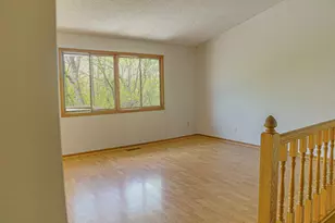 6700 Kara Dr, Eden Prairie, MN 55346 - Photo 8