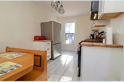 1211 5th Street NE #2, Minneapolis, MN 55413 - Photo 2