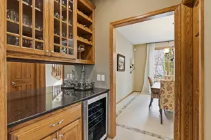 4561 Oak Pond Rd, Eagan, MN 55123 - Photo 28