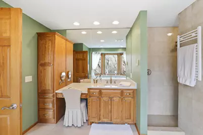 4561 Oak Pond Road, Eagan, MN 55123 - Photo 44