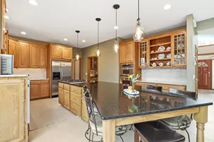 4561 Oak Pond Rd, Eagan, MN 55123 - Photo 26