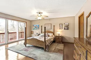 4561 Oak Pond Rd, Eagan, MN 55123 - Photo 36