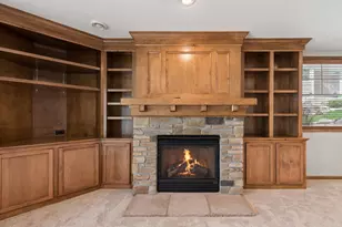 7188 Waterstone Ln, Woodbury, MN 55125 - Photo 30