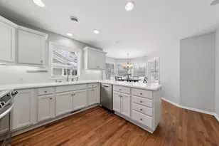 7188 Waterstone Ln, Woodbury, MN 55125 - Photo 12