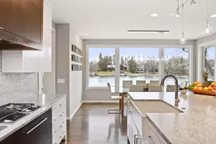 4812 Lakeview Dr, Edina, MN 55424 - Photo 16