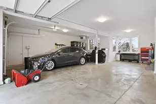 4812 Lakeview Dr, Edina, MN 55424 - Photo 26