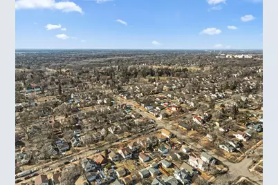 2014 Thomas Avenue N, Minneapolis, MN 55411 - Photo 18