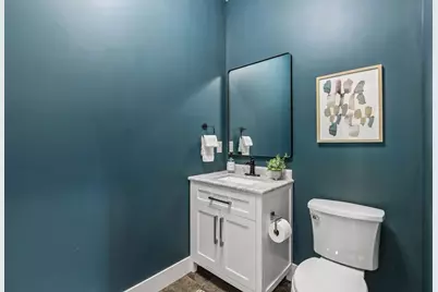 13222 Dahlgren Road, Minnetonka, MN 55305 - Photo 24