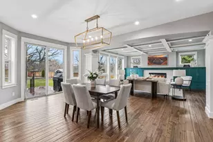 13222 Dahlgren Rd, Minnetonka, MN 55305 - Photo 12