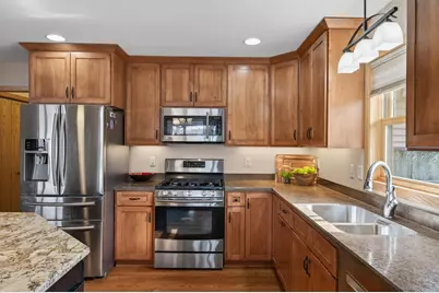 2675 Davis Street S, Cambridge, MN 55008 - Photo 8