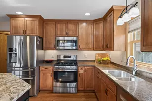 2675 Davis St S, Cambridge, MN 55008 - Photo 8