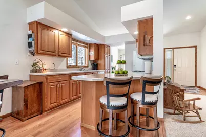 925 E Cavour Avenue, Fergus Falls, MN 56537 - Photo 6