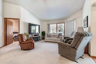 925 E Cavour Ave, Fergus Falls, MN 56537 - Photo 4