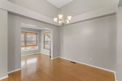 10247 Country Club Curve, Woodbury, MN 55129 - Photo 18