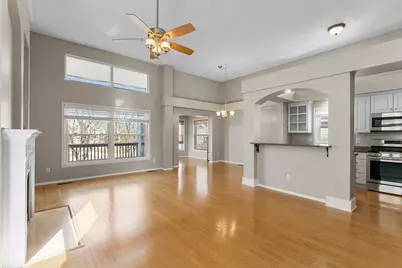 10247 Country Club Curve, Woodbury, MN 55129 - Photo 12