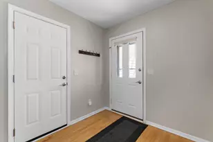 10247 Country Club Curve, Woodbury, MN 55129 - Photo 10