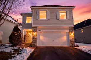 10247 Country Club Curve, Woodbury, MN 55129 - Photo 1