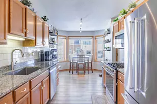 1020 Primrose Ln, Waconia, MN 55387 - Photo 8