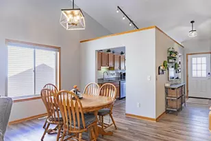 1020 Primrose Ln, Waconia, MN 55387 - Photo 22