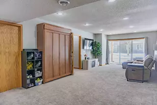 1020 Primrose Ln, Waconia, MN 55387 - Photo 40