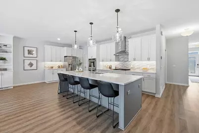 17908 Greenwich Way, Lakeville, MN 55044 - Photo 2