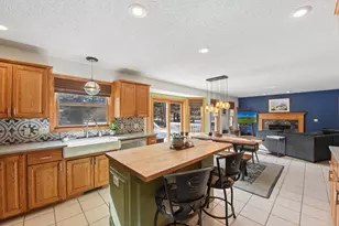 532 Woodland Ln, New Richmond, WI 54017 - Photo 6