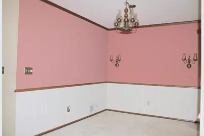 542 Graham Street SW, Hutchinson, MN 55350 - Photo 12