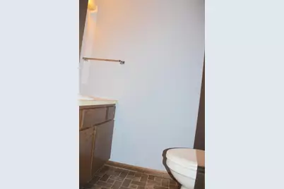 542 Graham Street SW, Hutchinson, MN 55350 - Photo 20