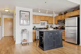 929 Portland Ave, Minneapolis, MN 55404 - Photo 12