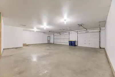 2018 Paulis Drive, Faribault, MN 55021 - Photo 34