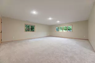 2018 Paulis Dr, Faribault, MN 55021 - Photo 26