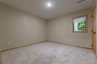 2018 Paulis Drive, Faribault, MN 55021 - Photo 32