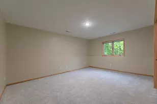 2018 Paulis Dr, Faribault, MN 55021 - Photo 28