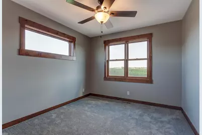 453 Coyote Way, New Richmond, WI 54017 - Photo 16